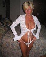 blonde milf (19).jpg