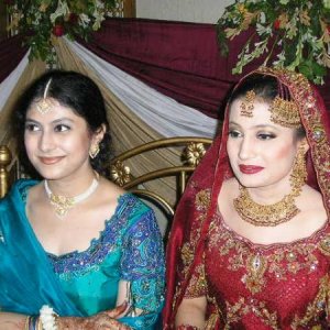 Huma before marriage... with her sister