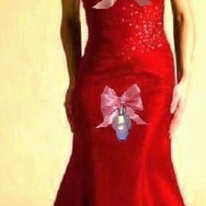 red prom dresses uk