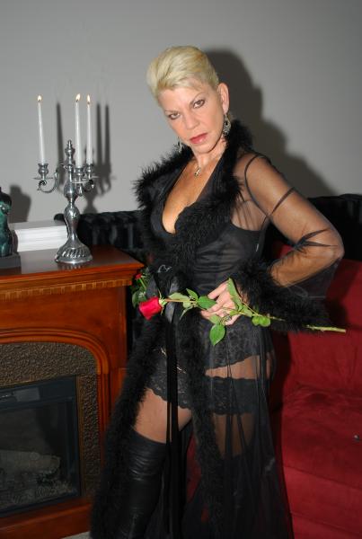 Lady Femina at Goddess Manor North